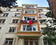 Satılır Köhnə Tikili Nəsimi m., 6-cı mikrorayon, Binəqədi r.