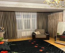 Satılır Yeni Tikili Xalqlar dostluğu m., 8-ci kilometr, Nizami r.