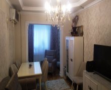 Satılır Köhnə Tikili İnşaatçılar m., Yeni Yasamal qəs., Yasamal r.