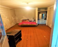 Satılır Köhnə Tikili Xalqlar dostluğu m., 8-ci kilometr, Nizami r.