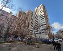 Satılır Yeni Tikili Memar Əcəmi m., 4-cü mikrorayon, Nəsimi r.