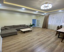 Satılır Yeni Tikili Suraxanı r.