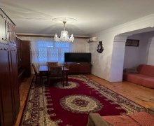 Satılır Köhnə Tikili Əhmədli m., Əhmədli, Xətai r.