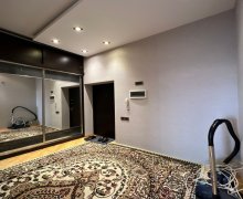 Satılır Yeni Tikili İnşaatçılar m., Yeni Yasamal qəs., Yasamal r.