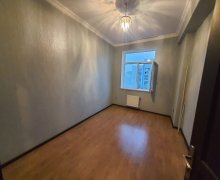 Kirayə (aylıq) Yeni Tikili İnşaatçılar m., Yasamal qəs., Yasamal r.