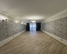 Satılır Yeni Tikili Xırdalan ş.