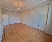 Satılır Yeni Tikili Xırdalan ş.