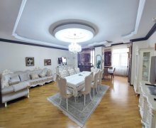 Satılır Köhnə Tikili Sahil m., Səbail r.