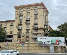 Satılır Köhnə Tikili Nizami m., Yasamal r.