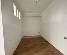 Satılır Yeni Tikili Yeni Günəşli qəs., Suraxanı r.