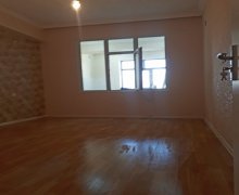 Satılır Yeni Tikili Xırdalan ş. Satılır Yeni Tikili Xırdalan ş.