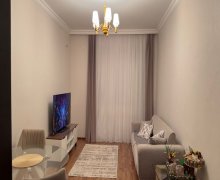 Satılır Köhnə Tikili Azadlıq m., 7-ci mikrorayon, Binəqədi r. Satılır Köhnə Tikili Azadlıq m., 7-ci mikrorayon, Binəqədi r.