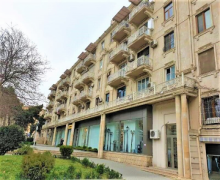 Satılır Köhnə Tikili Elmlər akademiyası m., Yasamal r.