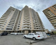 Satılır Yeni Tikili Xalqlar dostluğu m., 8-ci kilometr, Nizami r.