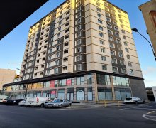 Satılır Yeni Tikili Memar Əcəmi m., 3-cü mikrorayon, Nəsimi r.