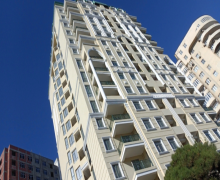 Satılır Yeni Tikili Azadlıq m., 8-ci mikrorayon, Binəqədi r.