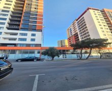 Satılır Yeni Tikili Xalqlar dostluğu m., 8-ci kilometr, Nizami r.