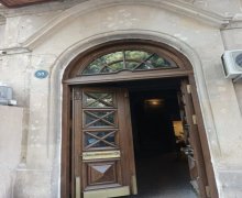 iceri seherde aylıq kiraye evler İçərişəhər m., Səbail r.