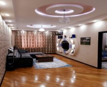 Kirayə (aylıq) Yeni Tikili Memar Əcəmi m., Binəqədi r.