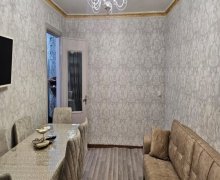 Satılır Köhnə Tikili İnşaatçılar m., Yasamal qəs., Yasamal r.