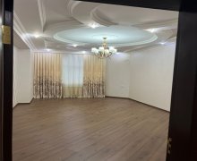 Satılır Yeni Tikili Neftçilər m., Nizami r. Satılır Yeni Tikili Neftçilər m., Nizami r.