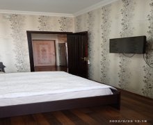 Satılır Yeni Tikili Qaraçuxur qəs., Suraxanı r.