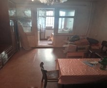 Satılır Köhnə Tikili Xalqlar dostluğu m., 8-ci kilometr, Nizami r.