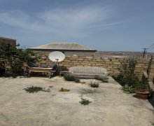 Satılır Həyət evi/villa Azadlıq m., Binəqədi qəs., Binəqədi r. Satılır Həyət evi/villa Azadlıq m., Binəqədi qəs., Binəqədi r.