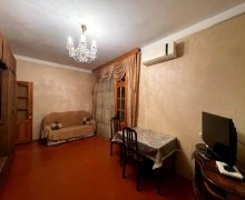 Kirayə (aylıq) Köhnə Tikili Memar Əcəmi m., 4-cü mikrorayon, Nəsimi r.