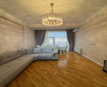 Satılır Yeni Tikili 28 May m., Nəsimi r.