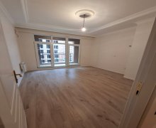 Satılır Yeni Tikili St.Sumqayıt r., Sumqayıt ş.