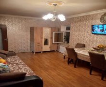 Satılır Köhnə Tikili Yeni Günəşli qəs., Suraxanı r. Satılır Köhnə Tikili Yeni Günəşli qəs., Suraxanı r.