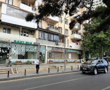 Satılır Köhnə Tikili Elmlər akademiyası m., Yasamal qəs., Yasamal r.