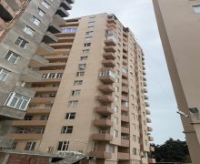 Satılır Yeni Tikili Qaraçuxur qəs., Suraxanı r.