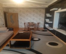 Satılır Yeni Tikili İnşaatçılar m., Yeni Yasamal qəs., Yasamal r.