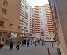 Satılır Yeni Tikili Xırdalan ş.