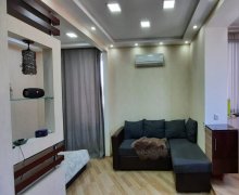 Satılır Köhnə Tikili Qara Qarayev m., 8-ci kilometr, Nizami r.