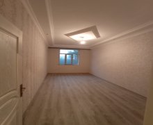 Satılır Yeni Tikili Xırdalan ş.