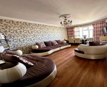 Satılır Köhnə Tikili Əhmədli m., Əhmədli, Xətai r.