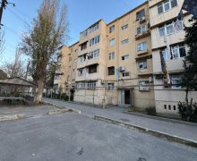 Satılır Köhnə Tikili Xalqlar dostluğu m., 8-ci kilometr, Nizami r.