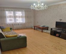 Satılır Köhnə Tikili Əhmədli m., Əhmədli, Xətai r.