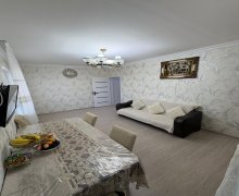 Satılır Köhnə Tikili Qaraçuxur qəs., Suraxanı r. Satılır Köhnə Tikili Qaraçuxur qəs., Suraxanı r.