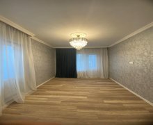 Satılır Köhnə Tikili Qaraçuxur qəs., Suraxanı r.