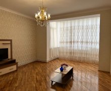 Satılır Yeni Tikili Elmlər akademiyası m., Yasamal r.