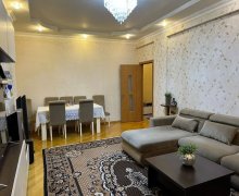 7-ci mkr-da satılan evlər Azadlıq m., 7-ci mikrorayon, Binəqədi r.