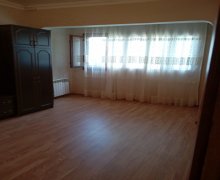 Satılır Köhnə Tikili İnşaatçılar m., Yeni Yasamal qəs., Yasamal r.