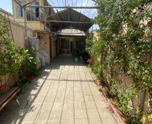 Satılır Həyət evi/villa Azadlıq m., 6-cı mikrorayon, Binəqədi r.