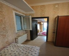 Kirayə (aylıq) Həyət evi/villa Nizami m., Yasamal r. Kirayə (aylıq) Həyət evi/villa Nizami m., Yasamal r.