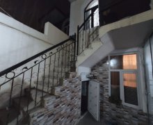 Satılır Həyət evi/villa Avtovağzal m., Biləcəri qəs., Binəqədi r. Satılır Həyət evi/villa Avtovağzal m., Biləcəri qəs., Binəqədi r.