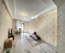 Satılır Yeni Tikili İnşaatçılar m., Yeni Yasamal qəs., Yasamal r.